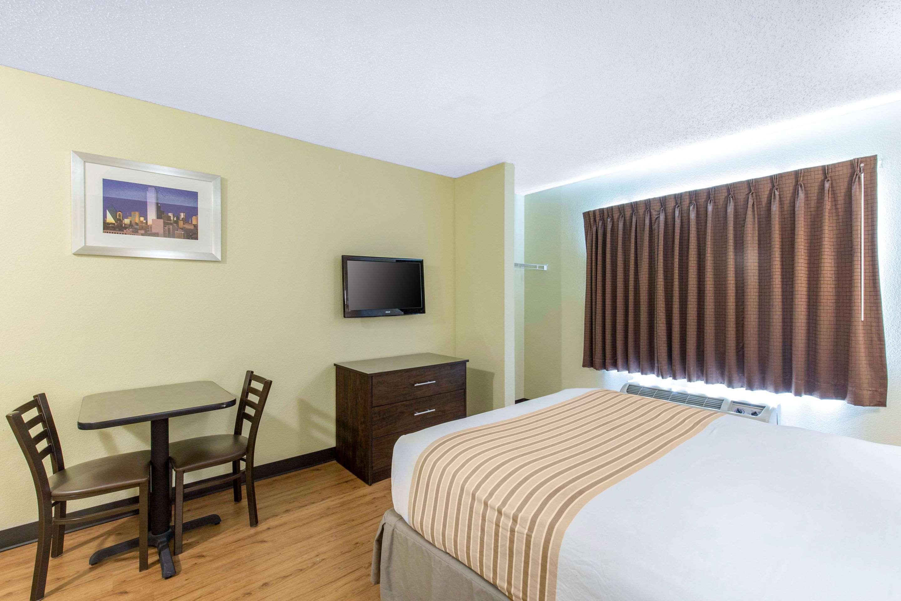 Suburban Studios Lewisville Dış mekan fotoğraf
